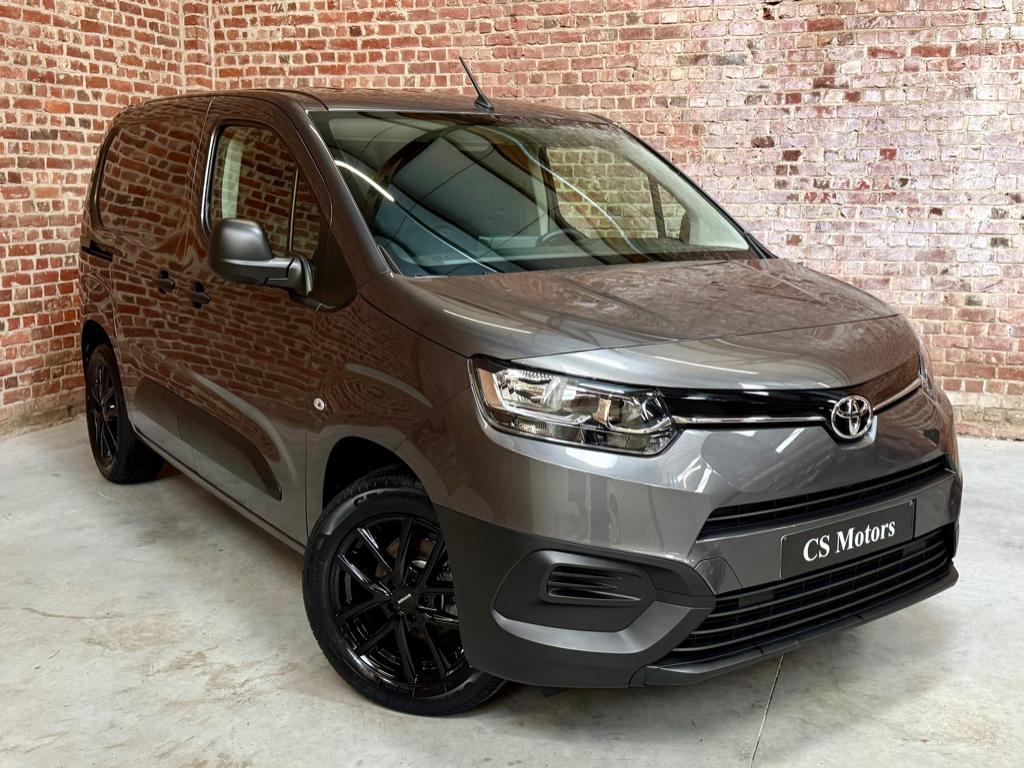 Prachtige TOYOTA PRO ACE CITY 1.2i L1 met garantie!, Auto's, Toyota, Bedrijf, Te koop, ProAce City, ABS, Airbags, Airconditioning