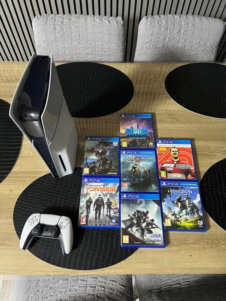 PS5 Slim Disc Editon 1TB met 7 Unieke Spelletjes, Games en Spelcomputers, Spelcomputers | Sony PlayStation 5, Ophalen, Zo goed als nieuw