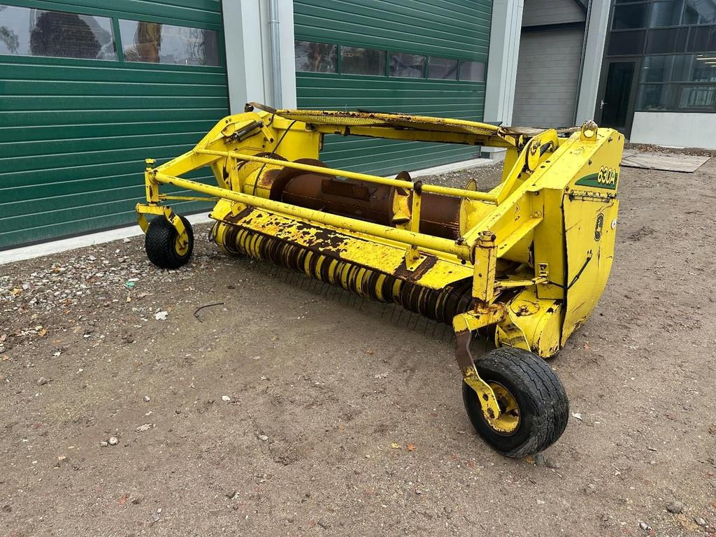 John Deere 630 A, Zakelijke goederen, Landbouw | Werktuigen, Akkerbouw, Oogstmachine