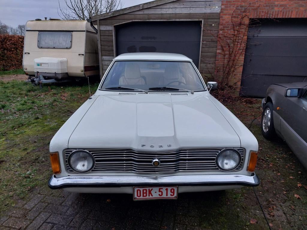 Oldtimer Ford Taunus TC1 1600 automatique, Autos, 4 portes, Noir, Automatique, Ford