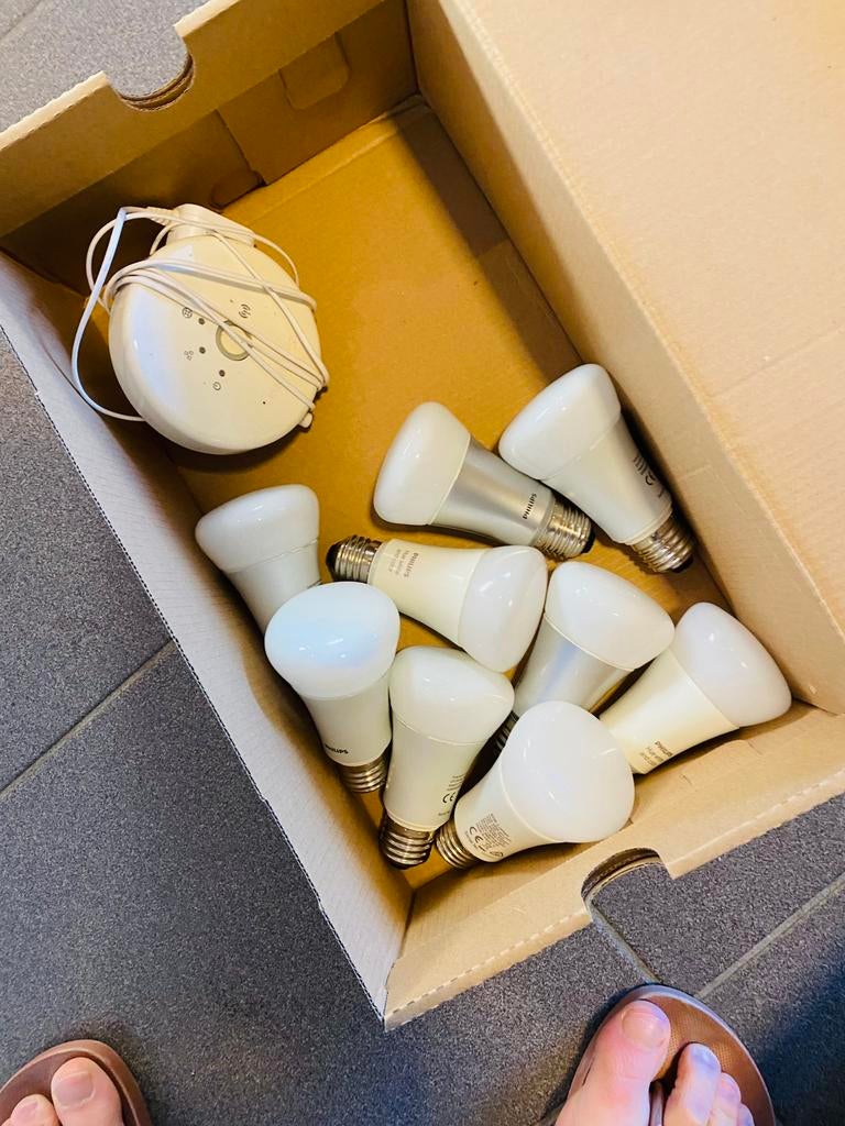 Philips hue white en color 9 lampen en bridge, Divers, Produits alimentaires, Enlèvement