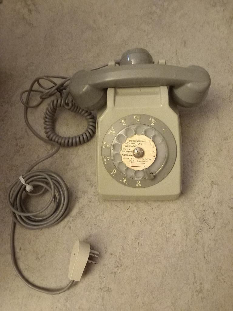 Ancien Téléphone socotel s63 à cadran ️, Télécoms, Téléphones fixes | Filaires, Enlèvement, Utilisé, Avec cadran rotatif
