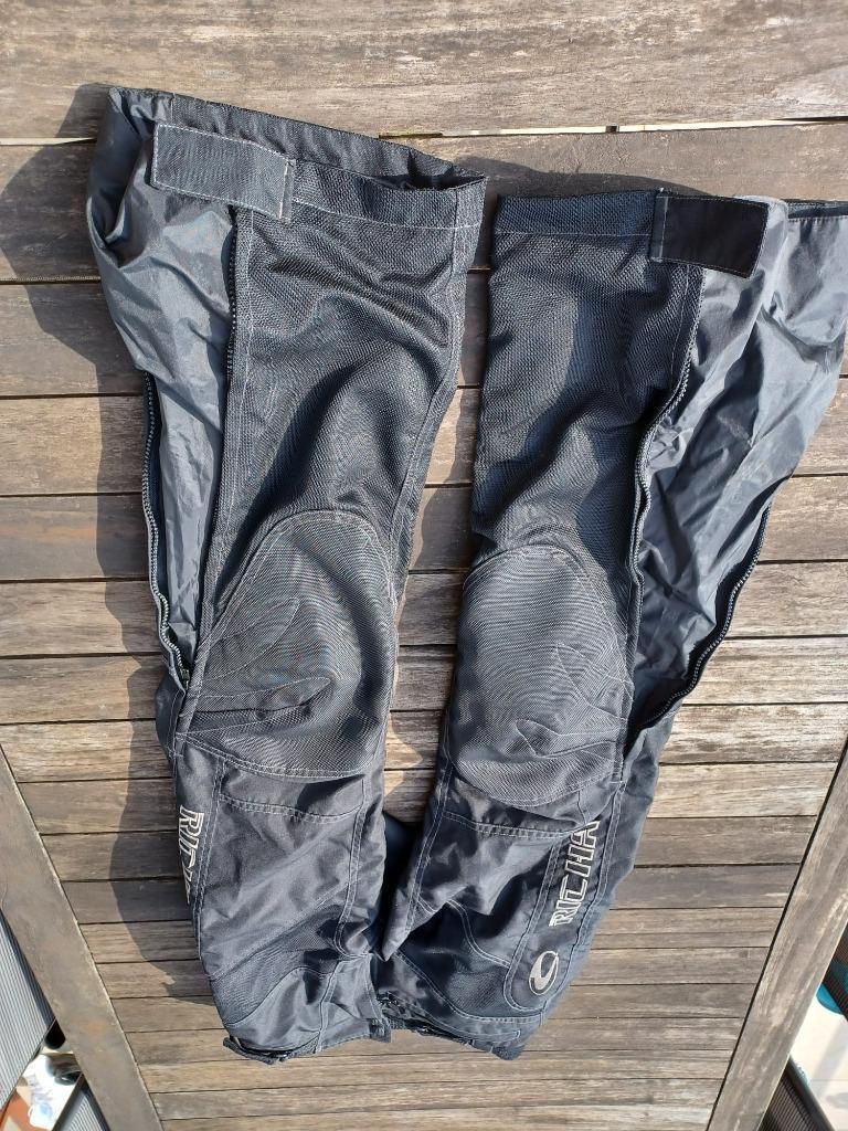 pantalon de moto + protection contre la pluie, Motos, Seconde main, Enlèvement ou Envoi, Pantalon | textile, Richa