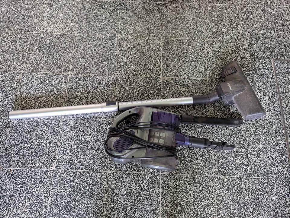 Lichtgewicht steelstofzuiger Hyundai met snoer, Electroménager, Aspirateurs, Aspirateur, Réservoir, Enlèvement, Utilisé