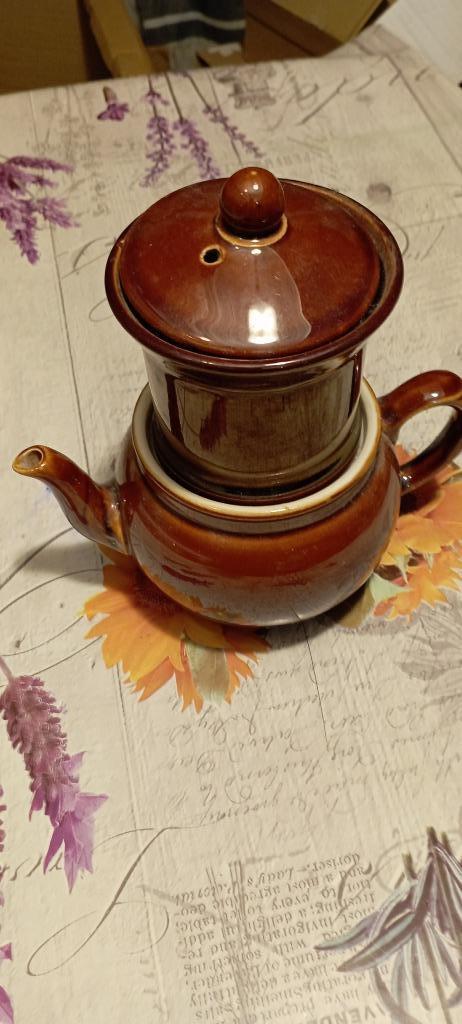 Ancienne cafetière à café., Antiquités & Art, Antiquités | Céramique & Poterie, Enlèvement ou Envoi