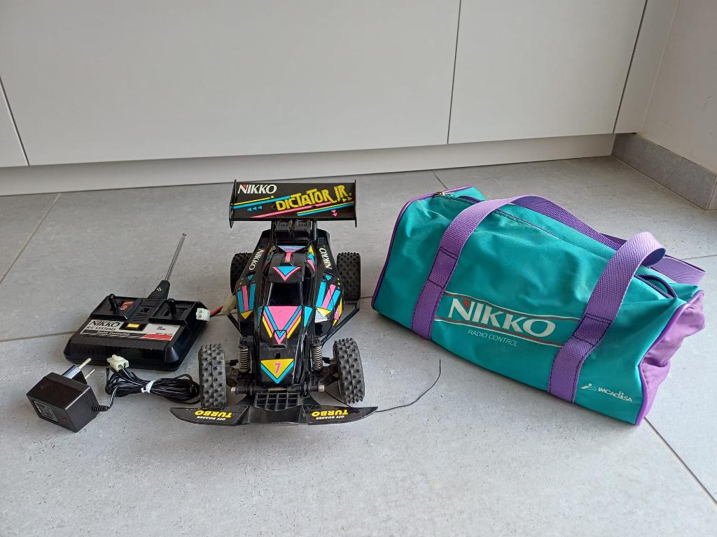 Voiture RC vintage Nikko Dictator, Hobby & Loisirs créatifs, Enlèvement ou Envoi, Utilisé