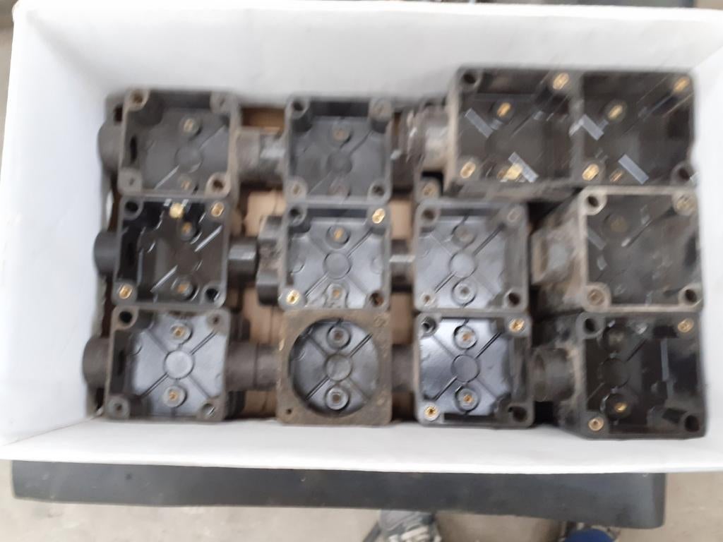 Bakeliet schakelaars, stopcontacten., Ophalen of Verzenden, Gebruikt, Stopcontact