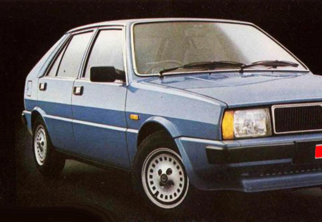 PHARE DROIT LANCIA DELTA - SIEM 12650, Autos : Pièces & Accessoires, Enlèvement ou Envoi, Utilisé, Lancia