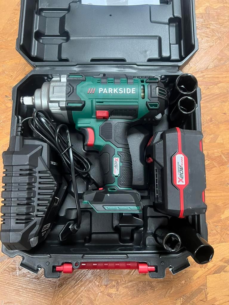 Bouloneuse 20v new 85€, Bricolage & Construction, Outillage | Foreuses, Enlèvement, Comme neuf