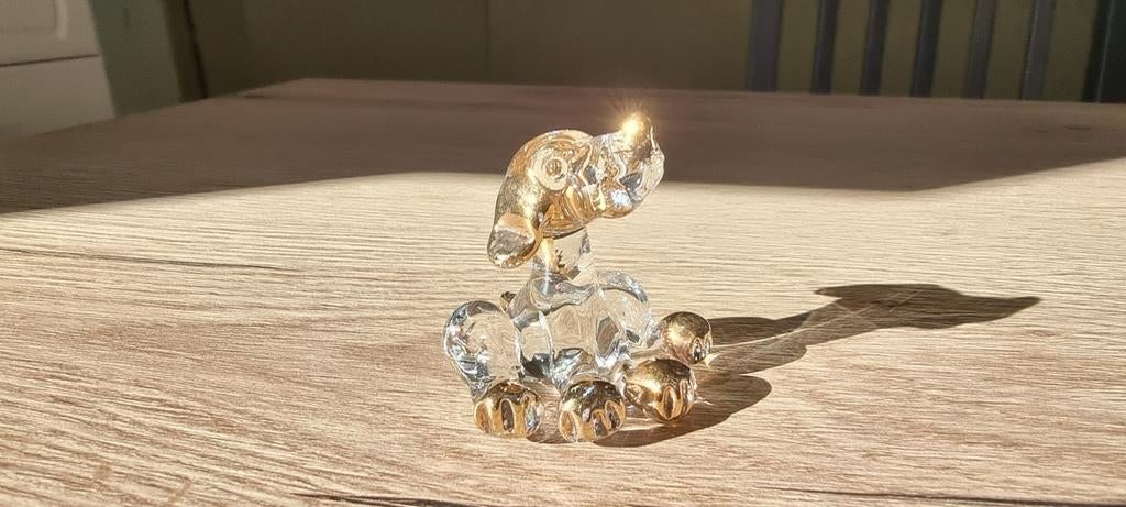 Beeldje hond in glas, Verzamelen, Ophalen of Verzenden, Zo goed als nieuw, Dier