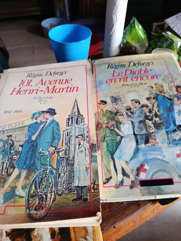 Livre de Régine deforges, Ophalen, Gelezen