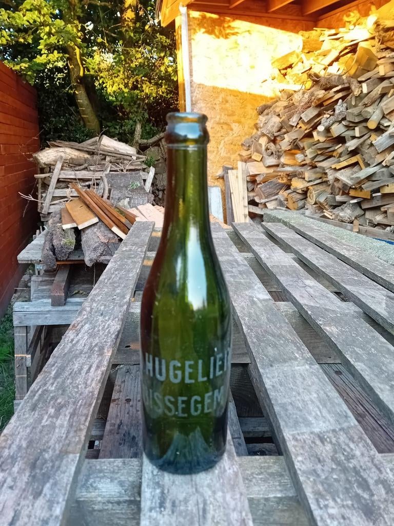 Oude vintage bierfles A Hugelier bissegem, Verzamelen, Ophalen of Verzenden, Gebruikt