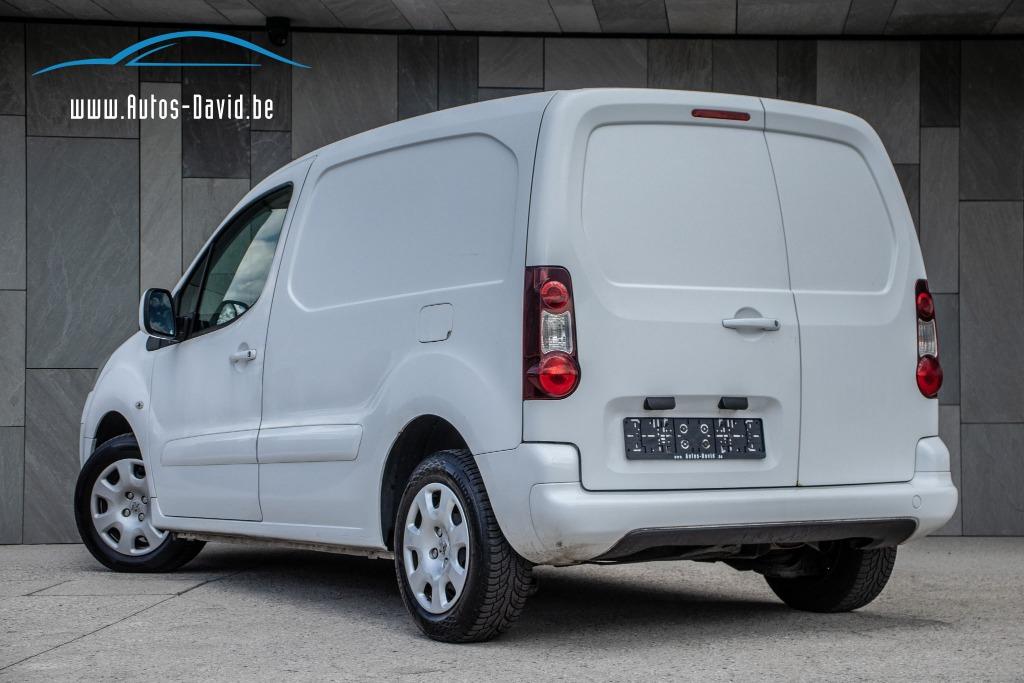 Peugeot Partner 1.6 HDi / HISTORIEK / AIRCO / BOORDCOMPUTER, Voorwielaandrijving, Euro 5, Stof, 4 cilinders