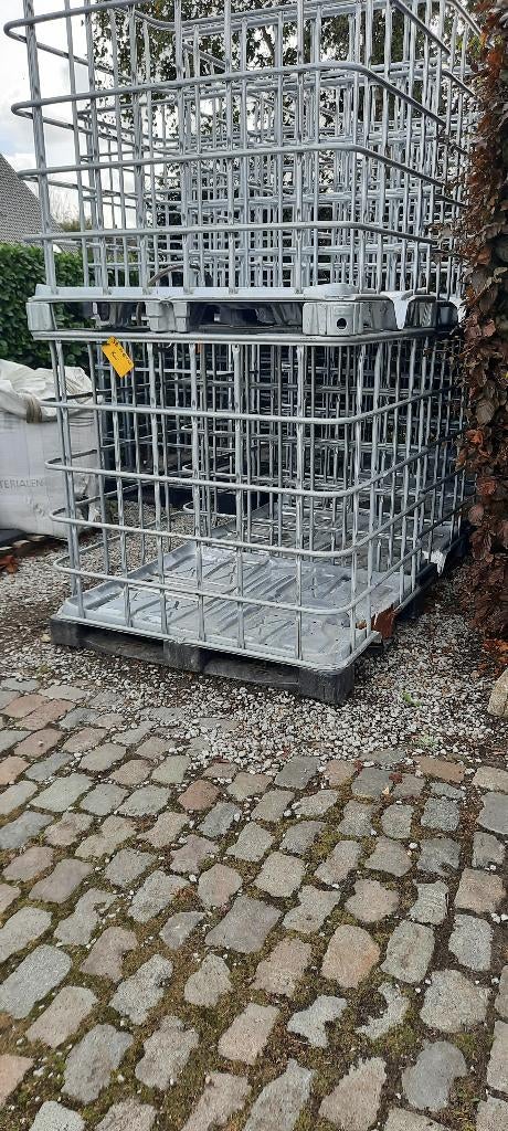 propere kooien voor opslag type ibc, Ophalen, 100 cm of meer, 60 cm of meer, Zo goed als nieuw