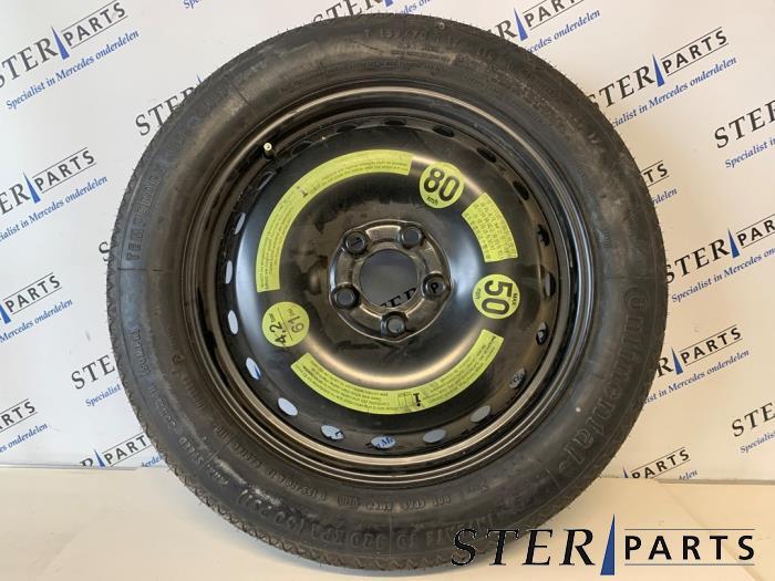 Roue de secours d'un Mercedes E-Klasse, Autos : Pièces & Accessoires, Pneus & Jantes, Jante(s), Véhicule de tourisme, Utilisé