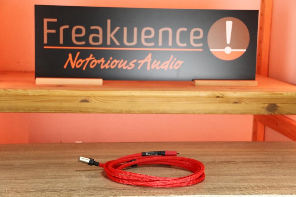 The Chord Company ShawLine RCA to DIN 150cm TRADE.INRUIL, TV, Hi-fi & Vidéo, Câbles audio & Câbles de télévision, Enlèvement ou Envoi