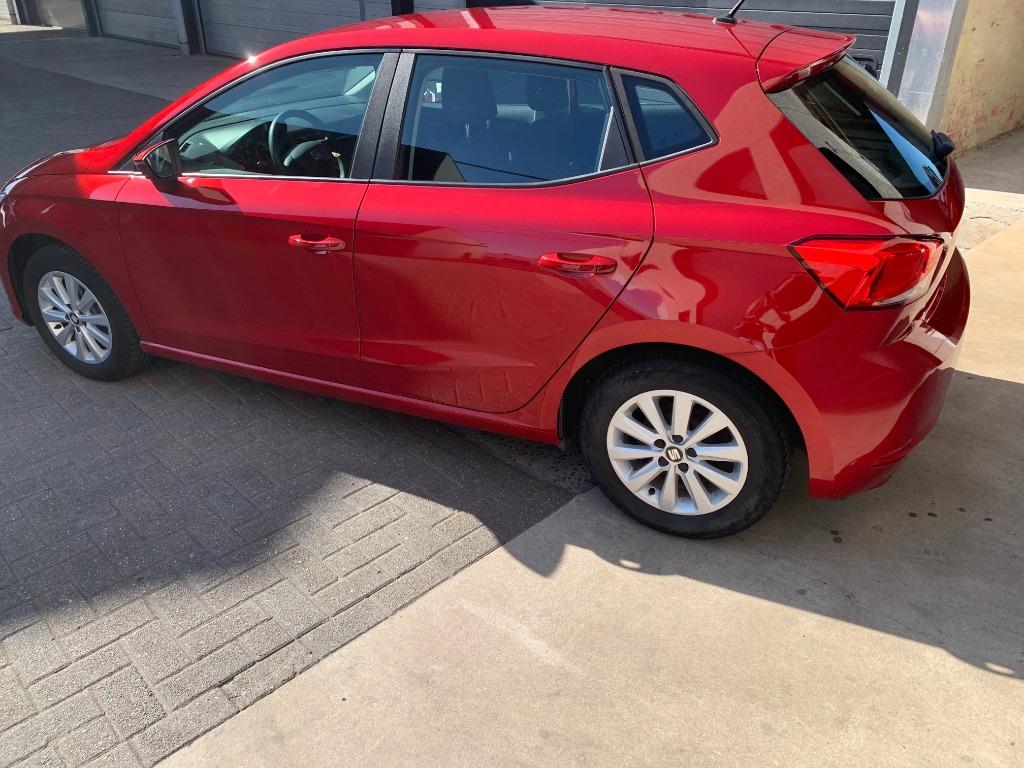 Seat Ibiza Style 1.0 Tsi à seulement 58 000 km !, Autos, Rouge, Essai à domicile, Achat, Euro 6