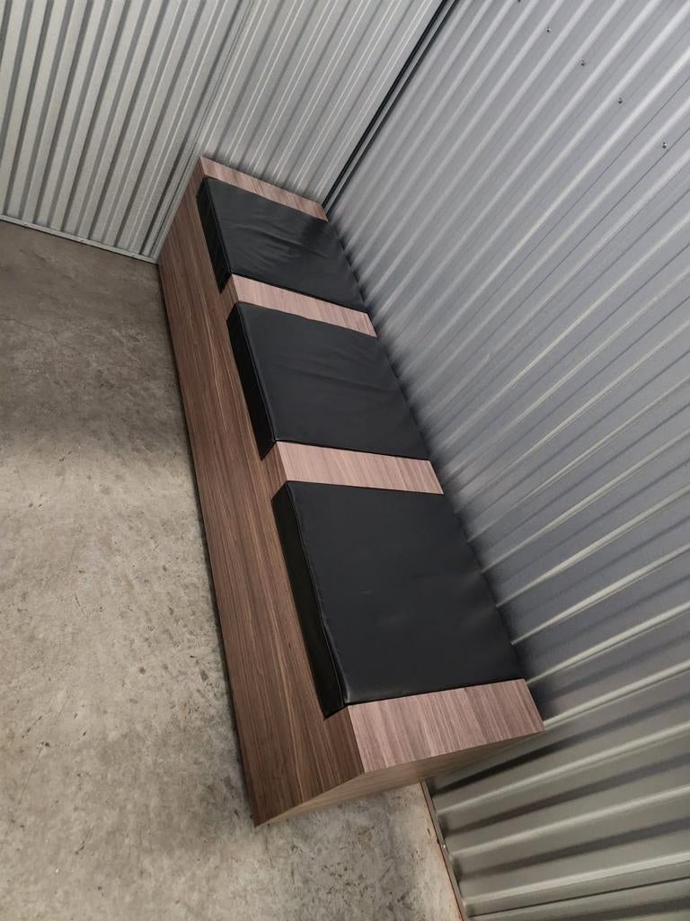 Zitbank voor esthetica salon, Ophalen