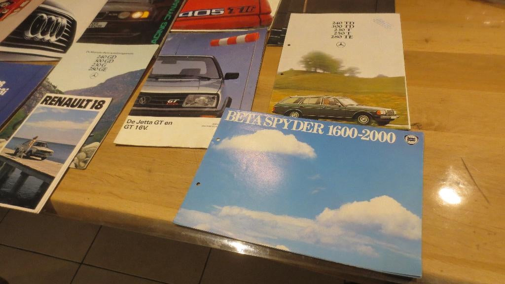 lot auto folders audi S2,bmw racing dynamic,vw 16v enz, Ophalen of Verzenden, Gelezen, Audi