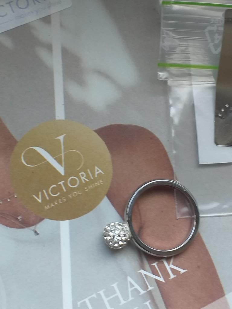 Ring maat 54 Victoria, Handtassen en Accessoires, 20 of groter, Nieuw, Ophalen of Verzenden, Met edelsteen