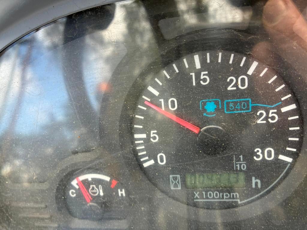 New holland Boomer 50 /zonder grondbakje!Van particulier, Articles professionnels, Enlèvement, New Holland