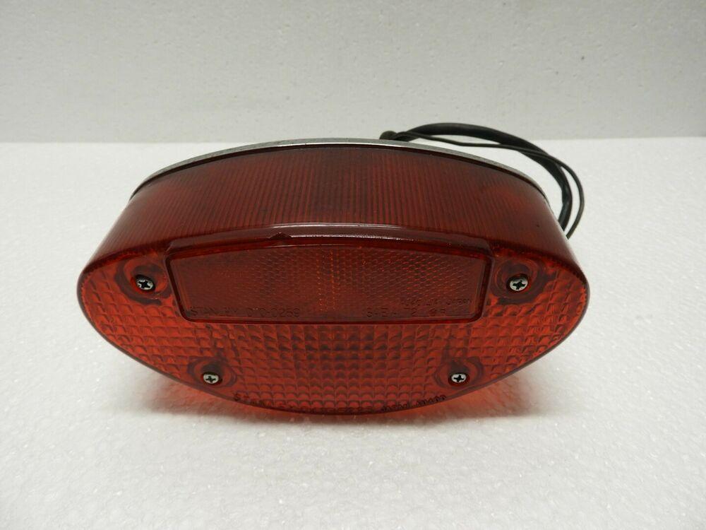 KH500 H1 1969 - 1975 Kawasaki Achterlicht D1-43812, Motoren