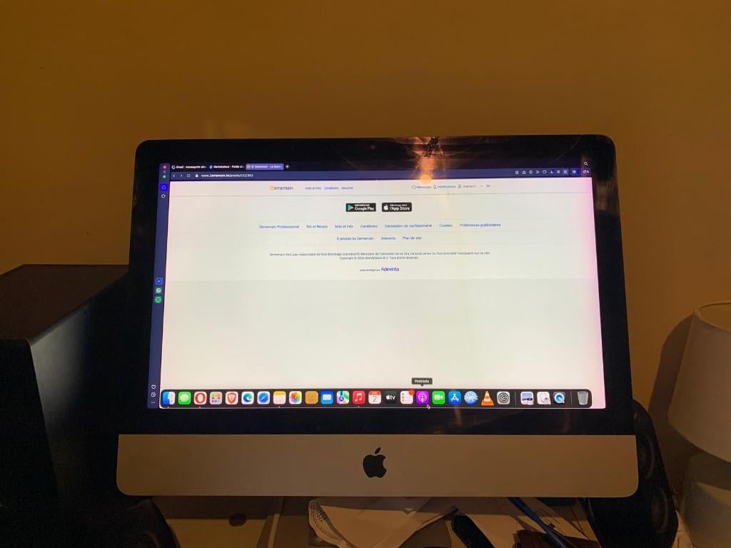 APPLE IMAC 2015 ,21,5 INCH, Informatique & Logiciels, Apple Desktops, Utilisé, iMac, SSD, 3 à 4 Ghz, 8 GB, Enlèvement