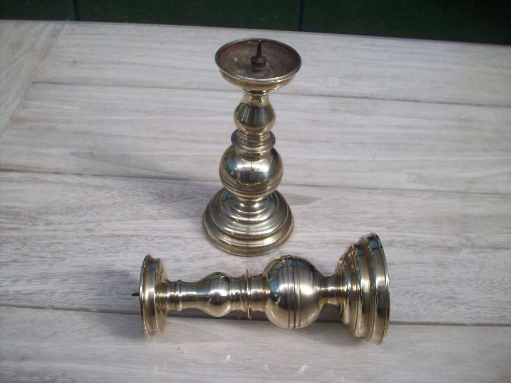 2 zeer mooie geel massieve koper mooie zware kandelaars, Ophalen of Verzenden, Koper