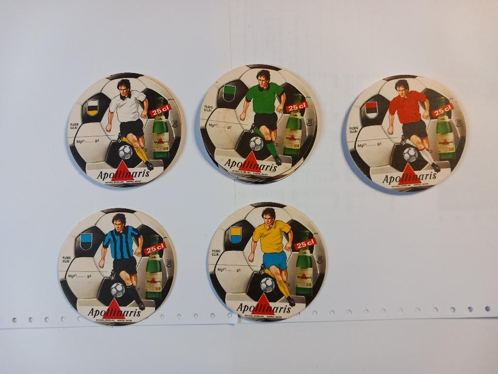 collection de sous-bocks (sous-verres) en carton, Collections, Enlèvement ou Envoi, Utilisé, Autres types