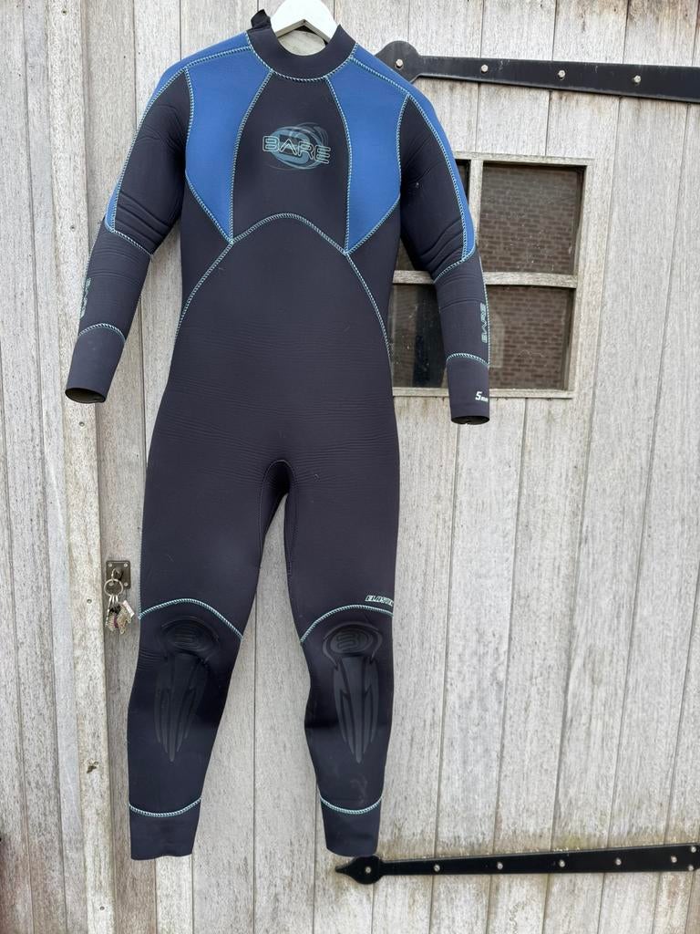 Ladies 5mm black wetsuit BARE size 12/M, Watersport en Boten, Ophalen, Zo goed als nieuw