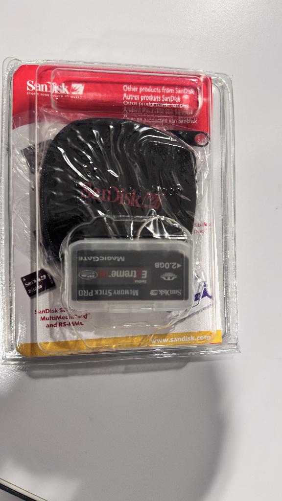 Sandisk Extreme III Memory Stick Pro MagicGate, Ophalen of Verzenden, Nieuw, Memory stick, 2 GB