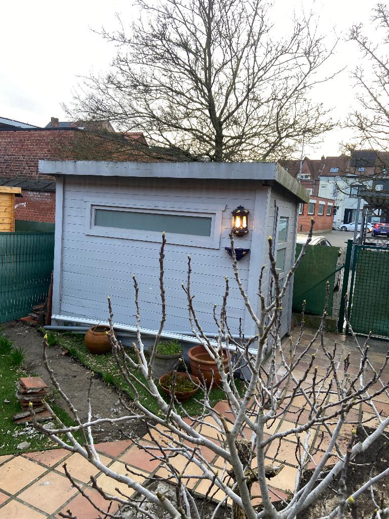 maison de jardin 2m90 par 2m, Jardin & Terrasse, Moins de 200 cm, 250 à 300 cm, 2 fenêtres, Enlèvement