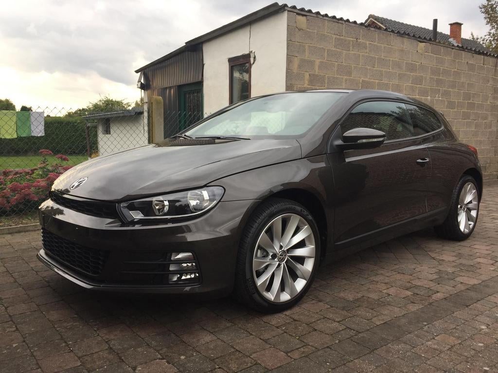 Volkswagen Scirocco 1.4 TSI Facelift, Autos, Achat, Euro 6, Boîte manuelle, Noir