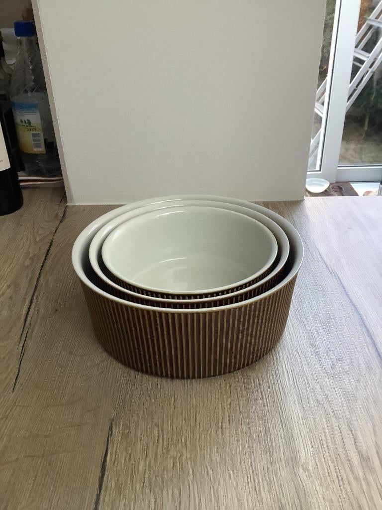 Anciens plats Villeroy & Boch TBE, Antiquités & Art, Enlèvement ou Envoi