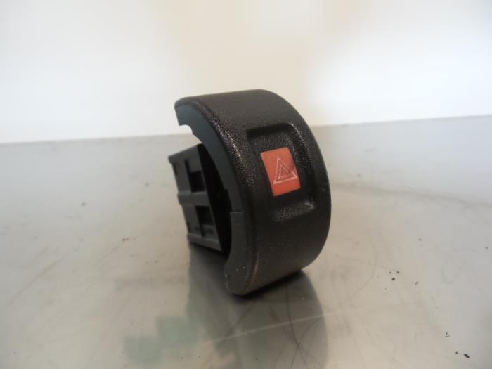 Paniekverlichtings Schakelaar van een Opel Astra (Astra G 98, Gebruikt, -, -, Opel