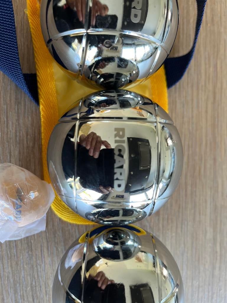 Boules de pétanque Ricard, Enlèvement, Neuf