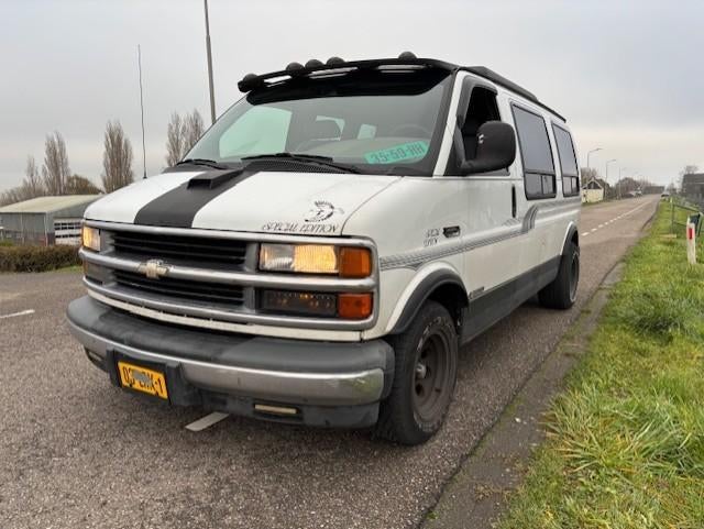 Chevrolet Express  camperkenteken LPG NL auto, Auto's, 8 cilinders, Bedrijf, Radio, LPG
