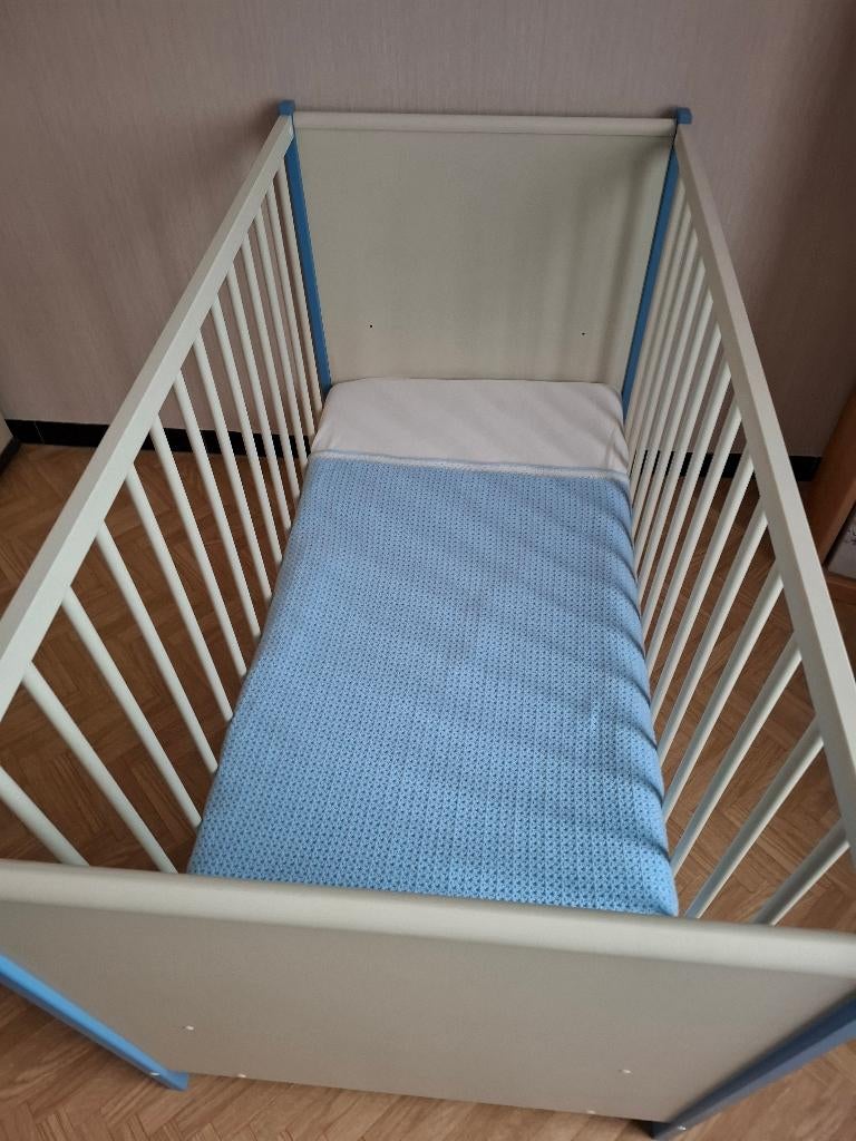 lit pour enfants, Enfants & Bébés, Chambre d'enfant | Lits, Enlèvement, Comme neuf, Matelas