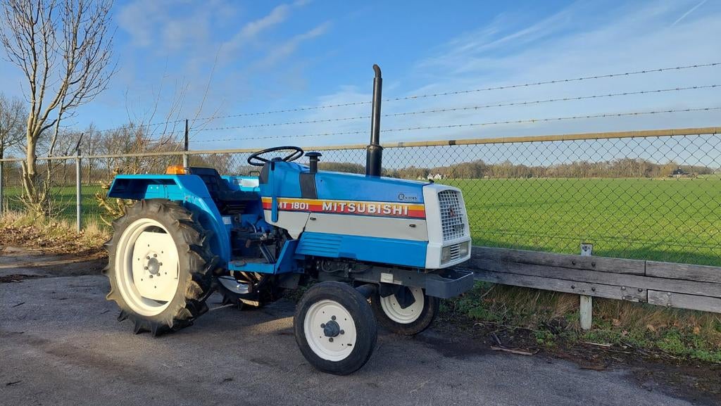 Mitsubishi MT 1801 minitractor 4 cilinder dieselmotor, Enlèvement