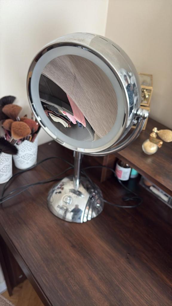 Miroir lumineux Babyliss, Enlèvement, Utilisé