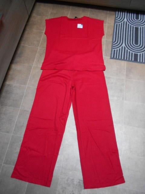 Opruiming - Maat M / 10 euro, Maat 38/40 (M), Nieuw, Ophalen of Verzenden, Lang