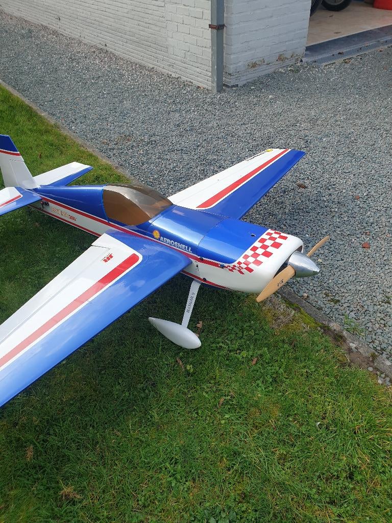 rc modelvliegtuig, Hobby en Vrije tijd, Modelbouw | Radiografisch | Vliegtuigen, Ophalen, Gebruikt, Benzine