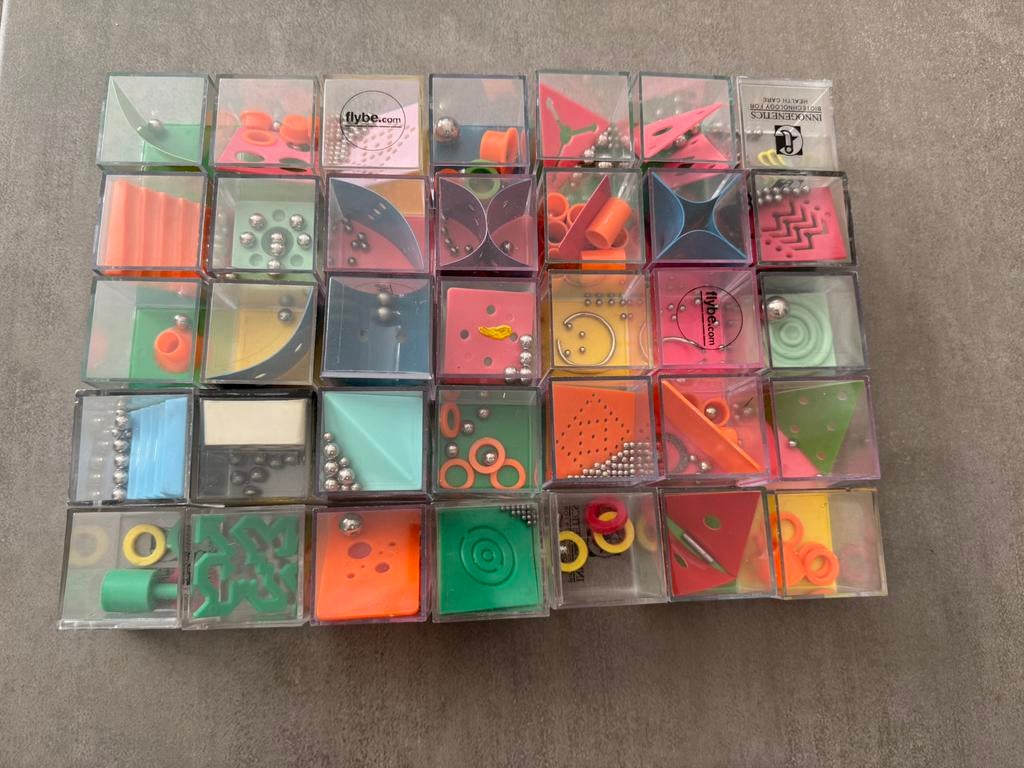 35 smart games, Hobby en Vrije tijd, Gezelschapsspellen | Overige, Een of twee spelers, Ophalen, Gebruikt