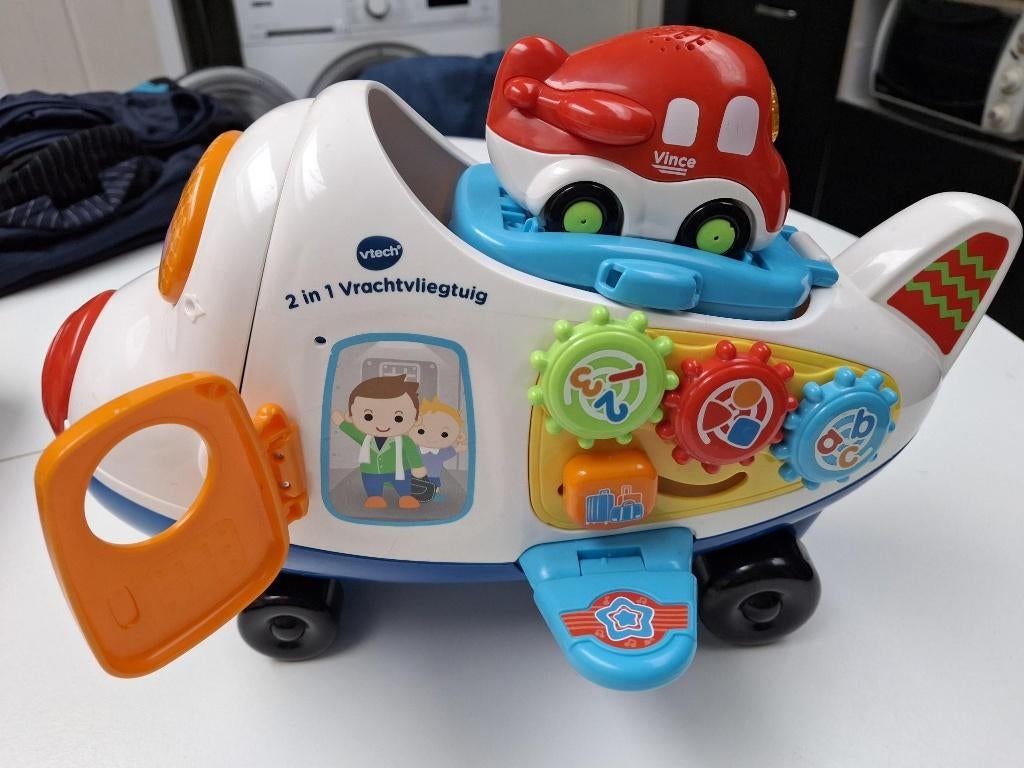 V Tech vrachtvliegtuig 2 in 1, Toet toet auto's, Ophalen