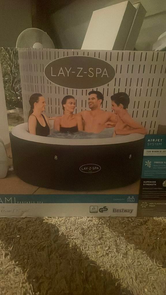 Lay z spa, Ophalen, Zo goed als nieuw