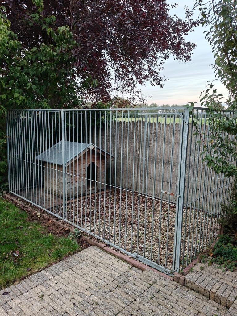 Hondenkennel, Ophalen, Gebruikt, 110 cm of meer, Hondenkennel