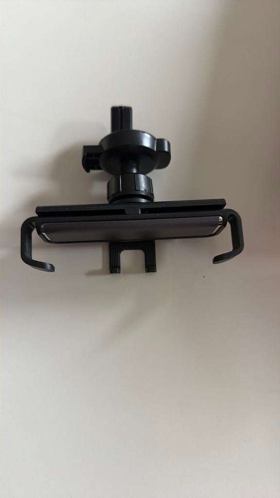 Fixation voiture pour smartphone Prix 20€, Enlèvement, Comme neuf