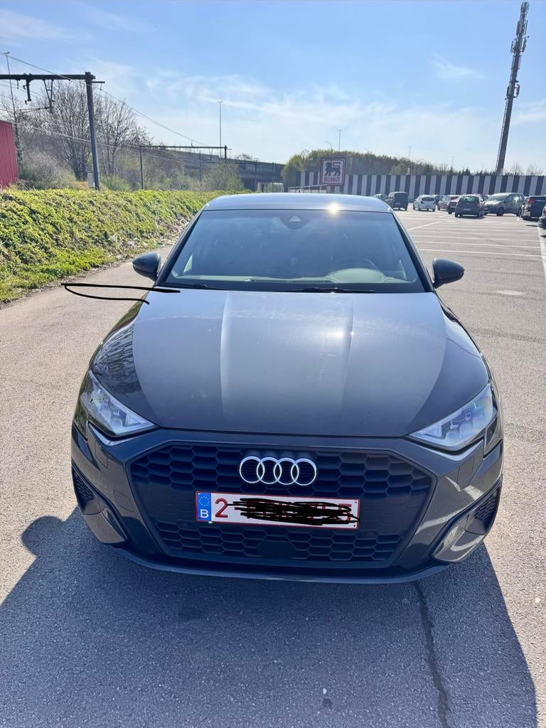 Audi A3 budiness edition 07/2022 110pk, Auto's, Audi, Automaat, Stof, 99 g/km, Particulier