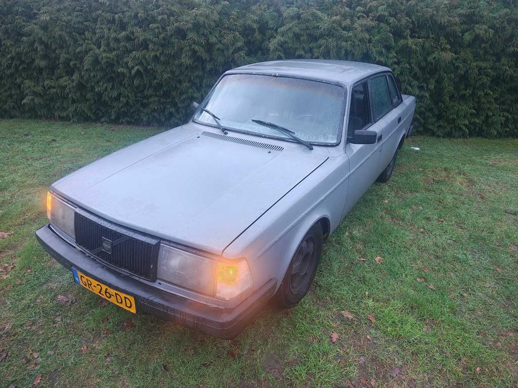 Volvo 244 Voiture classique de 1981 avec moteur BMW 6 cylind, Autos, Achat, Entreprise, Boîte manuelle, Berline