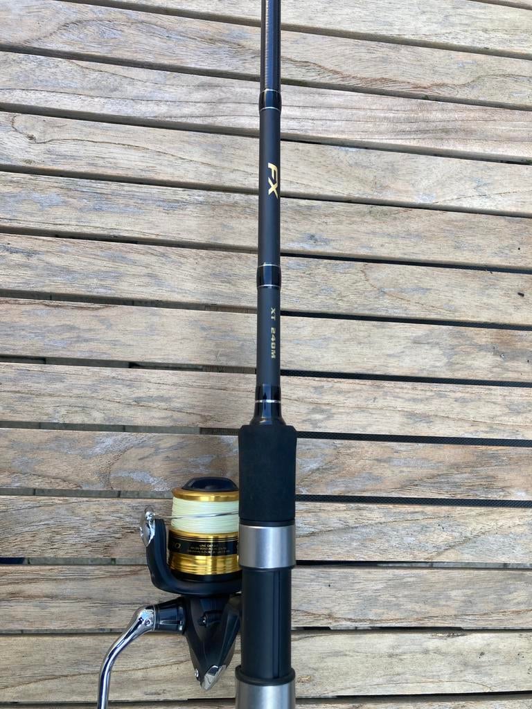 Spinhengel 2,4 met shimano 2500,schepnet arca en shads, Enlèvement, Comme neuf, Moulinet